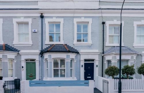 Parsons Green and Walham Apartment | Stunning Townhouse in Parsons Green, Fulham
