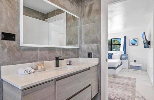 Miami Shores Villa | Stunning Tropical Villa - 4BR with private pool
