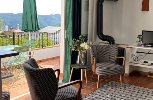 Gaucin Apartment | Stunning two bed, 2 bathroom Casa with great views