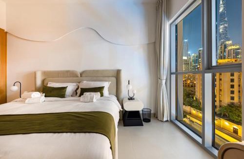 Downtown Dubai Apartment | Stunning Two Bedroom Apartment with Private Balcony & Burj Khalifa by Luxury Space