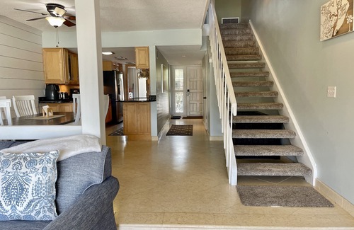 South Beach Condo | STUNNING VIEWS! PET-FRIENDLY VILLA NEAR SALTY DOG, BEACH & TENNIS HILTON HEAD