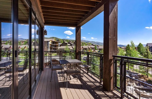 Steamboat Springs House | Stunning view & upscale condo w/shared pool, hot tubs, fitness, game room & more