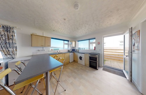 Hayle Cottage | Stunning views across St. Ives Bay and located on the South West Coastal Path