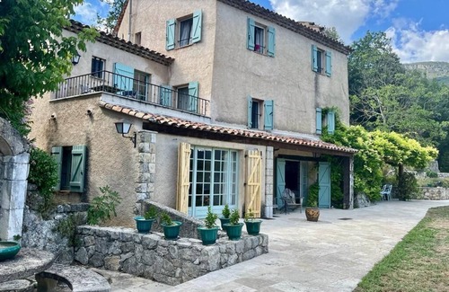 Bargemon House | Stunning views & grounds, tennis, large heated pool, boules, olives, dream house
