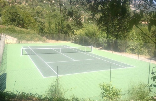 Bargemon House | Stunning views & grounds, tennis, large heated pool, boules, olives, dream house