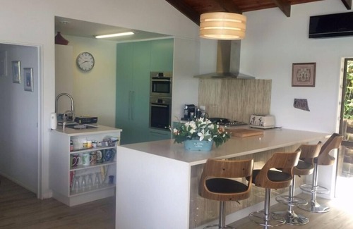 Paihia House | Stunning views in a magnificent waterside location