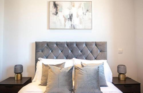 Queen's Gate Apartment | Stunning views modern décor flat in Kensington
