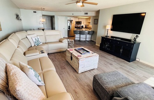 Orange Beach Condo | Stunning Views of the Gulf & Perdido Pass from 7th Floor at Phoenix East II