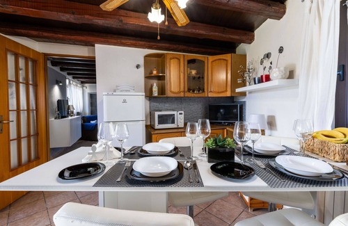 Terzo d'Aquileia House | Stunning villa for 5 people with WIFI, TV, terrace, pets allowed and parking