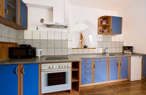 Desna Villa | Stunning villa for 4 people with pool, WIFI and TV