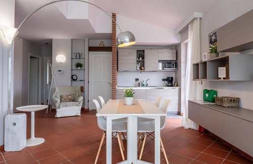 Barolo House | Stunning villa for 4 guests with WIFI, TV, terrace, panoramic view and parking