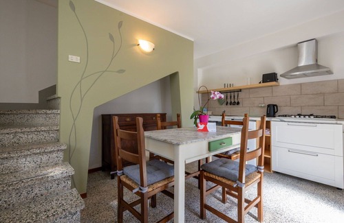 Bracchio House | Stunning villa for 4 people with WIFI, TV, terrace and pets allowed