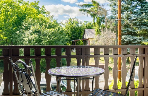 Balatonkenese House | Stunning villa for 5 guests with A/C, WIFI, TV, terrace and parking