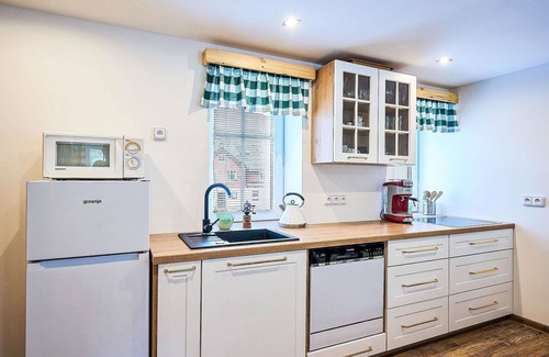 Bedrichov Villa | Stunning villa for 8 people with WIFI, TV and terrace