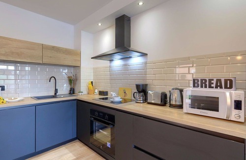 Mali Vareski House | Stunning villa for 8 people with WIFI, private pool, A/C, TV and terrace