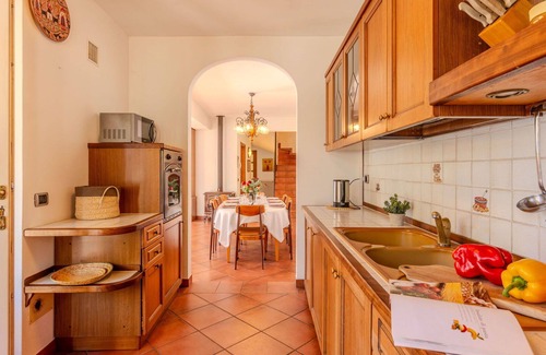 Cima House | Stunning villa for 8 guests with WIFI, TV and terrace