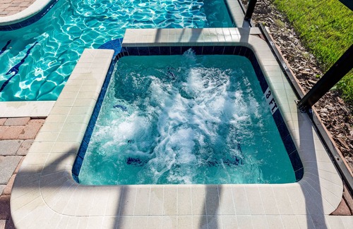 Davenport Villa | Stunning Villa! Free Pool Heat, Spa, Grill, Baby Gear, EV –No Rear Neighbors!