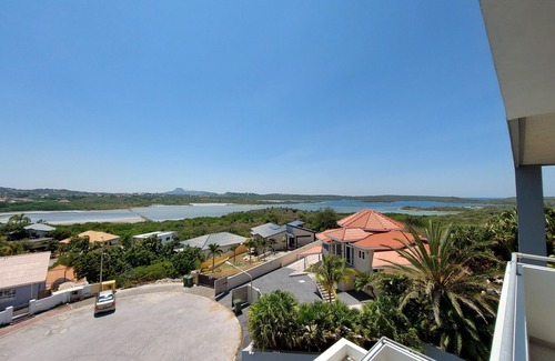 Willemstad Villa | Stunning villa with a spectacular view!