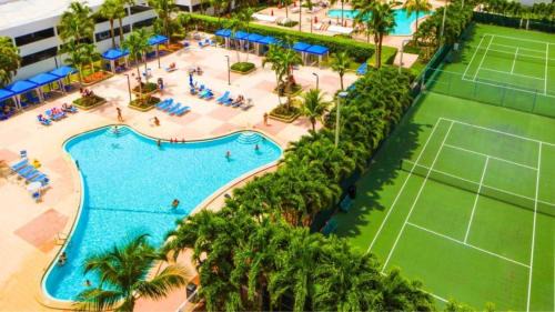 Sunny Isles Beach Apartment | Stunning Water Views 1BR Condo with Pool and Tennis Court