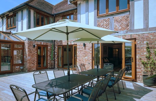 Eastbourne House | Stunning waterside six-bed house with water views, gardens and private jetty