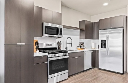 Glendale Sports and Entertainment District Apartment | Stunning Westgate CozySuites by stadium w/pool 3