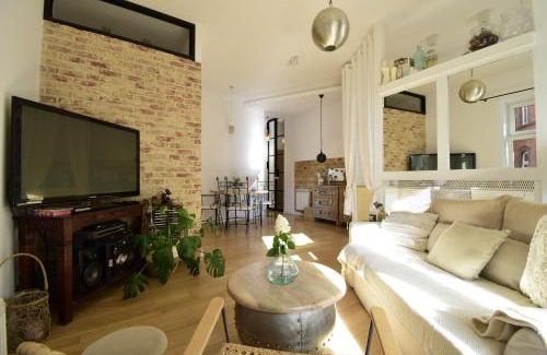 Poznan City Center Apartment | Style & Center Spot