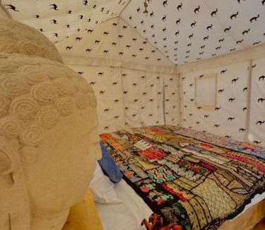 Sam Hotel | Style Desert Camp