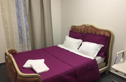 Quartier des Grandes-Carrieres Hotel | STYLE HOTEL