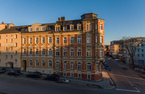 Plauen Apartment | Stylische Mid-Century-Wohnung im Zentrum Plauens