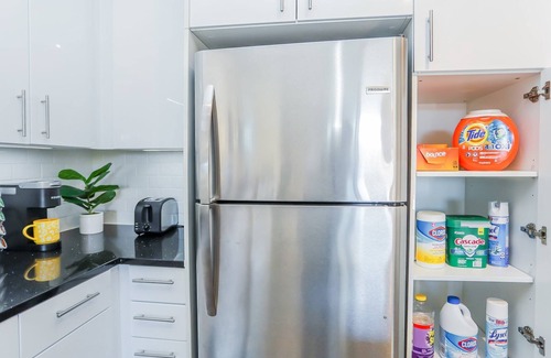Fairfax Apartment | Stylish 1 Bd Central Fairfax GMU