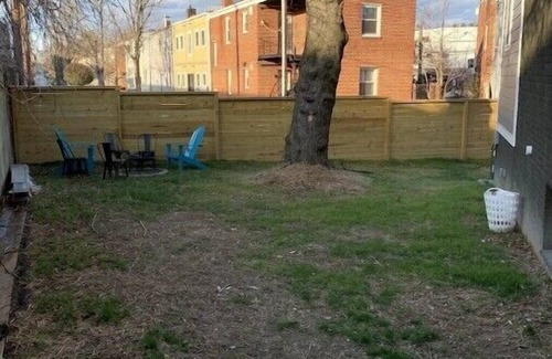 Brookland Apartment | Stylish 1 Bed - 5 min walk to Metro, free parking!nn