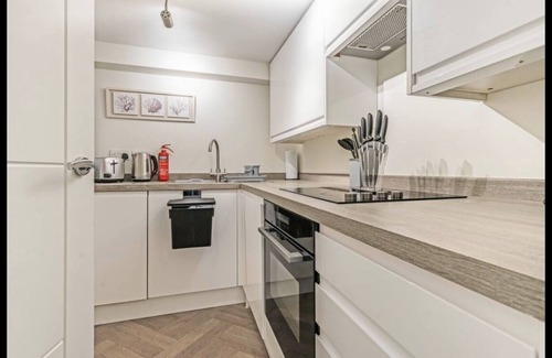 Royal Tunbridge Wells Apartment | Stylish 1-Bed Apartment in Tunbridge Wells