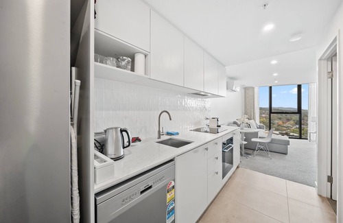 Phillip Apartment | Stylish 1-Bed with Pool, Cinema & Sunset Views