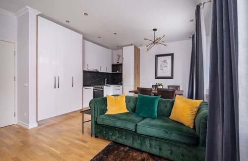Jurmala Apartment | Stylish 1-bedroom apartment – 100m to the beach