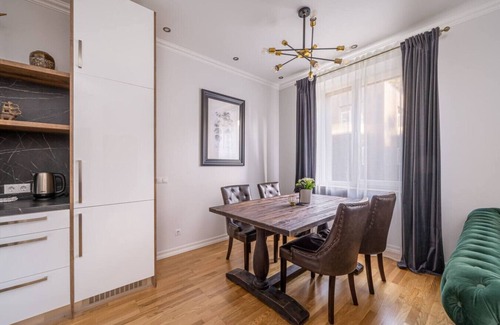 Jurmala Apartment | Stylish 1-bedroom apartment – 100m to the beach