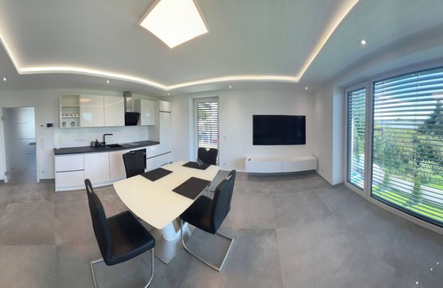 Herzogenaurach Apartment | Stylish 1-room apartment + terrace