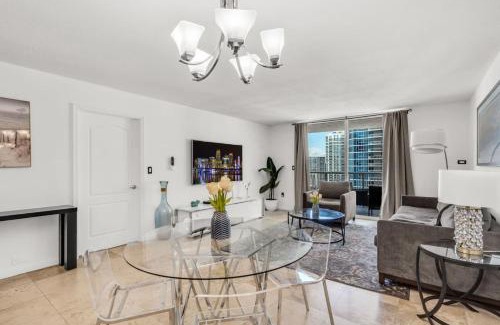 Brickell Apartment | Stylish 1BR Brickell Retreat Walk to Everything