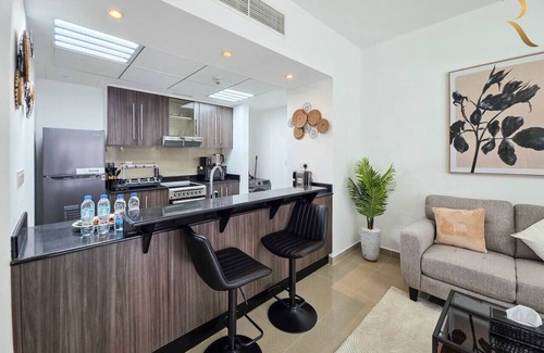 Abu Dhabi Apartment | Stylish 1BR with Dining, Balcony & Kitchen Al Reef