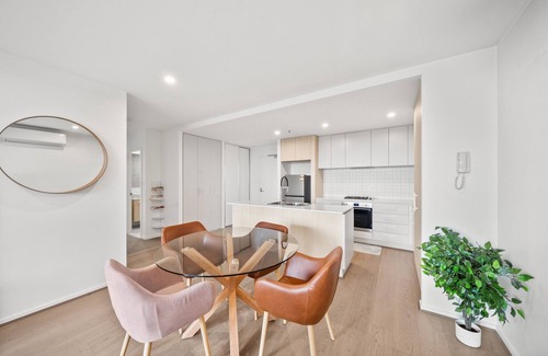 Phillip Apartment | Stylish 2-Bed Apartment with Luxe Amenities Access