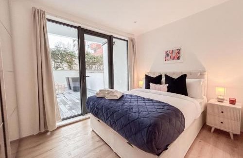North Kensington Apartment | Stylish 2 bed apartment with large terrace