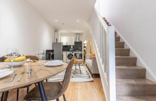 Shacklewell Apartment | Stylish 2 Bed Flat North London