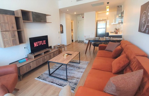 Ikitelli Apartment | Stylish 2 bedroom apartment at 24th floor
