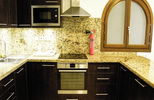 Salalah Apartment | Stylish 2-Bedroom Marina Escape