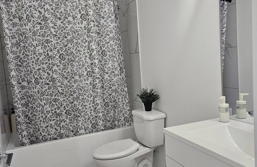 Southwest Edmonton Apartment | Stylish 2-Bedroom Suite Near Airport, Trails & Dining