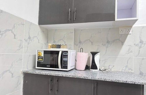 Nairobi Apartment | Stylish 2BR all-ensuite apartment in Garden Estate, Nairobi. Book now!