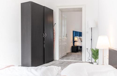 Meidling Apartment | Stylish 2BR Apartment, Near U6 Schöpfwerk
