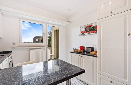 Limpertsberg Apartment | Stylish 2BR Apt in Limpertsberg, Near City Center