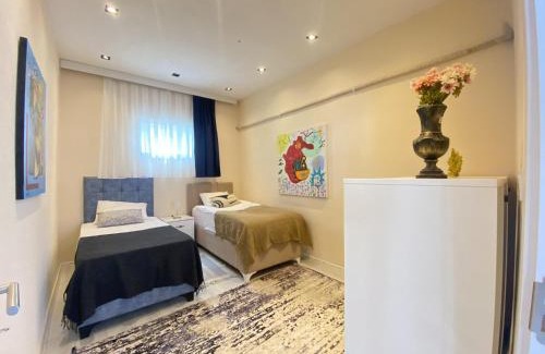 Bogazici Apartment | Stylish 2BR Apt Lagoon Views Beach