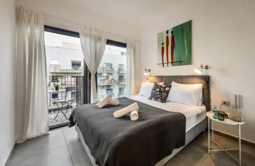 Old North Apartment | Stylish 2BR Apt w Balcony 5 min From Tel Aviv Port