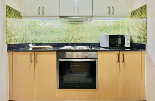 Iloilo Condo | Stylish 2BR Condo in LaFayette Park Square